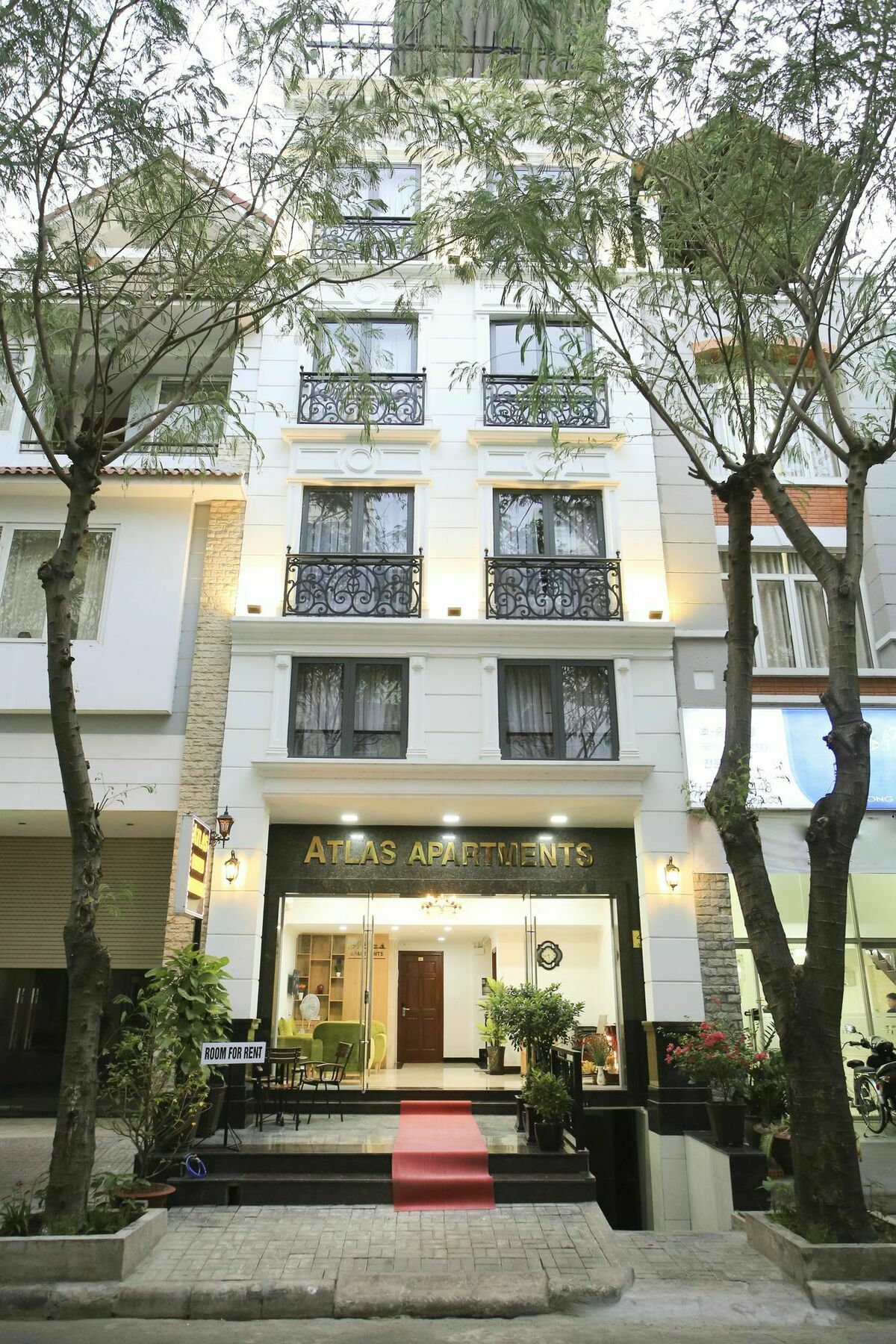 Atlas Hotel & Apartments โฮจิมินห์ซิตี้ ภายนอก รูปภาพ